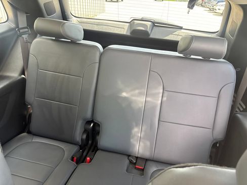 Used 2021 Chevrolet Traverse Premier AWD/4WD image 30