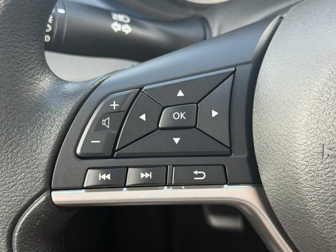 Used 2025 Nissan Versa SV w/ Trunk Package FWD image 20