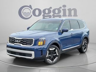 Used 2024 Kia Telluride S w/ S Sunroof Package FWD 360° Tour