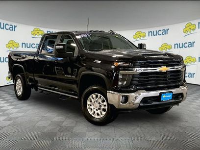 Used 2024 Chevrolet Silverado 2500 LT w/ Convenience Package