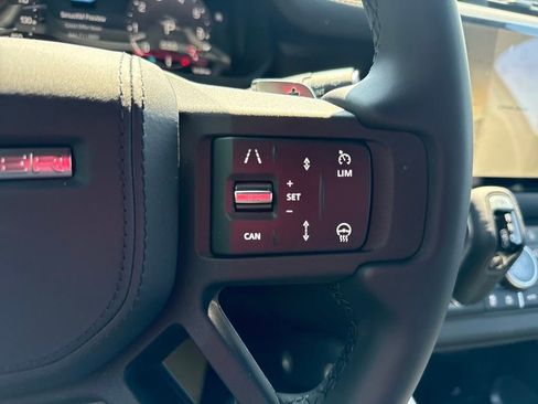 New 2025 Land Rover Defender 110 V8 image 20