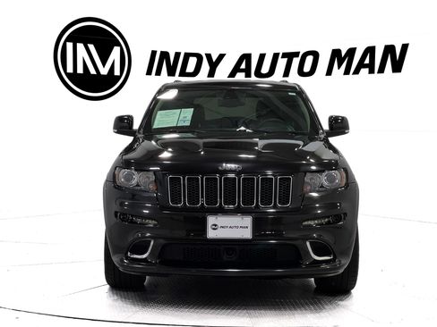 Used 2013 Jeep Grand Cherokee SRT8 w/ Luxury Group II AWD/4WD image 9