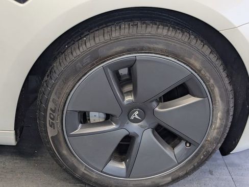 Used 2023 Tesla Model 3 Standard Range RWD image 15