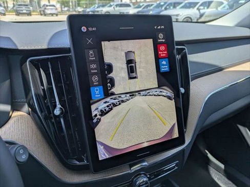 New 2026 Volvo XC60 T8 Ultra w/ Climate Package PRO AWD/4WD image 10