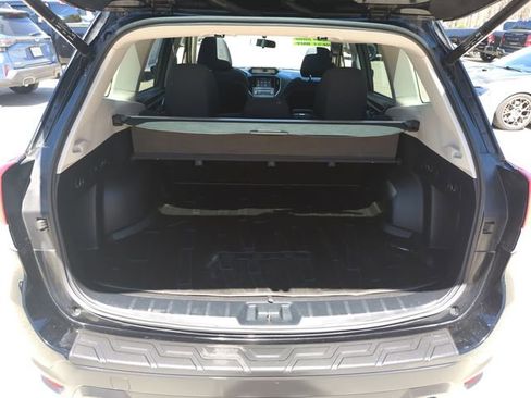 Used 2023 Subaru Forester Premium AWD/4WD image 29