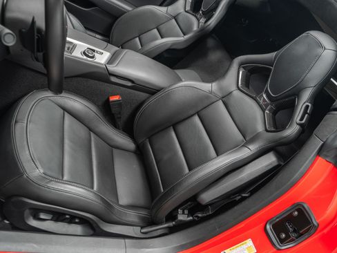 Used 2019 Chevrolet Corvette ZR1 RWD image 24