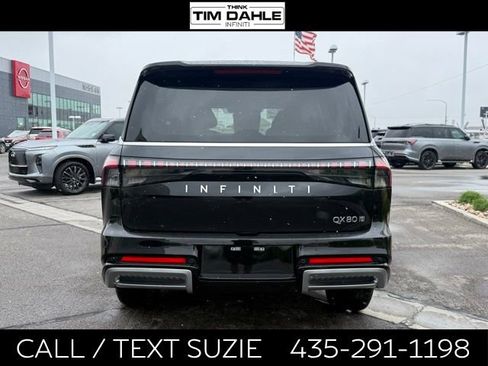 Certified 2025 INFINITI QX80 Sensory AWD/4WD image 8