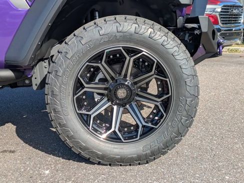 New 2025 Jeep Wrangler Willys image 10