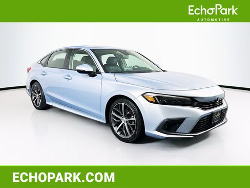 Used 2023 Honda Civic Touring image 1