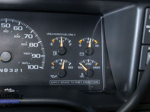 Used 1997 Chevrolet Suburban 2WD w/ Preferred Equipment Group 3 image 55