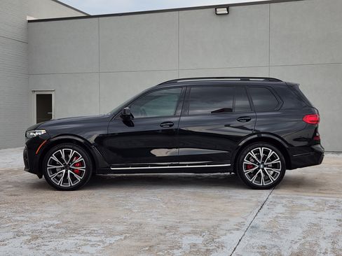 Used 2021 BMW X7 xDrive40i w/ M Sport Package AWD/4WD image 5