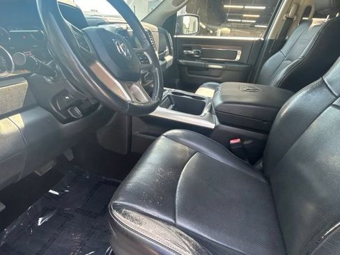 Used 2016 RAM 1500 Laramie w/ Convenience Group AWD/4WD image 11