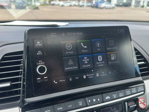 Used 2025 Honda Odyssey EX-L image 19