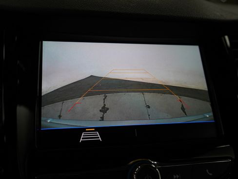Used 2020 Chevrolet Trax LS FWD image 27