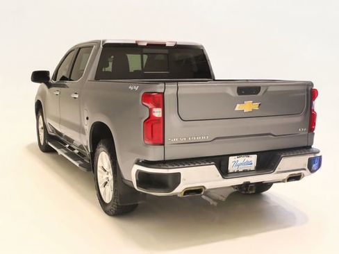 Used 2021 Chevrolet Silverado 1500 LTZ AWD/4WD image 8
