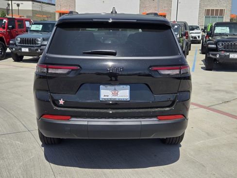 New 2026 Jeep Grand Cherokee L Limited w/ Limited Altitude Package RWD image 4