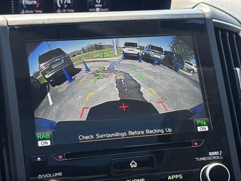 Used 2023 Subaru Crosstrek 2.5i Limited w/ Moonroof Package image 23