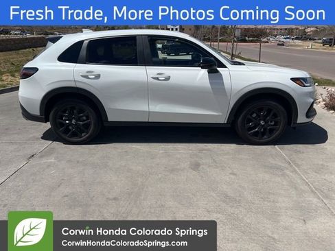 Used 2024 Honda HR-V Sport image 2