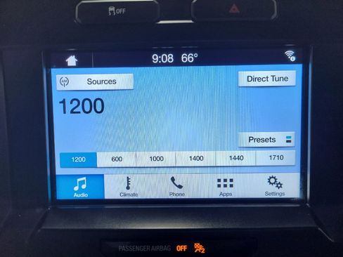 Used 2017 Ford F150 Lariat RWD image 25