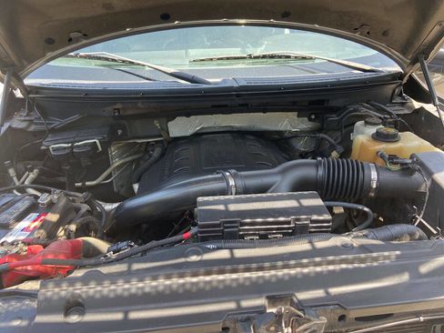 Used 2013 Ford F150 Lariat w/ Mid Equipment Group image 12