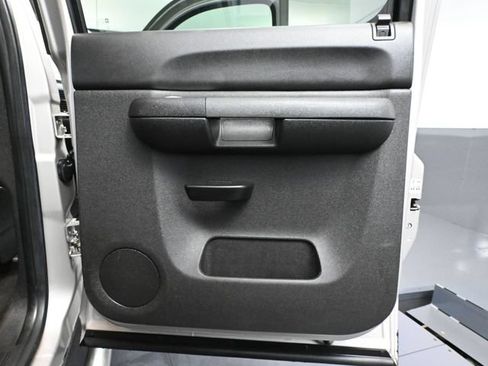Used 2009 Chevrolet Silverado 1500 LT w/ Power Pack Plus AWD/4WD image 34