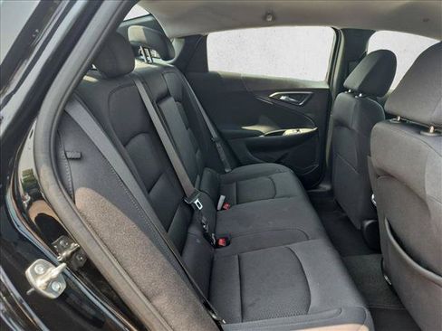 Used 2025 Chevrolet Malibu LT FWD image 20