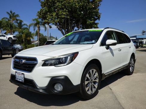 Used 2019 Subaru Outback 2.5i Touring AWD/4WD image 7