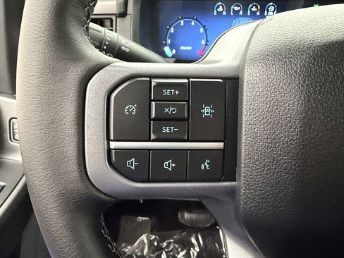 Used 2025 Ford F150 XLT w/ Equipment Group 301A Standard image 17