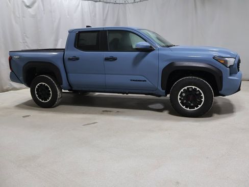 New 2026 Toyota Tacoma TRD Off-Road image 6