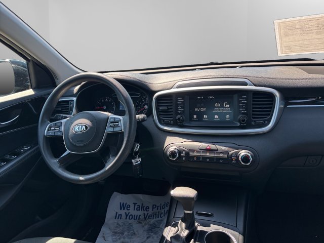Used 2020 Kia Sorento LX AWD/4WD image 12