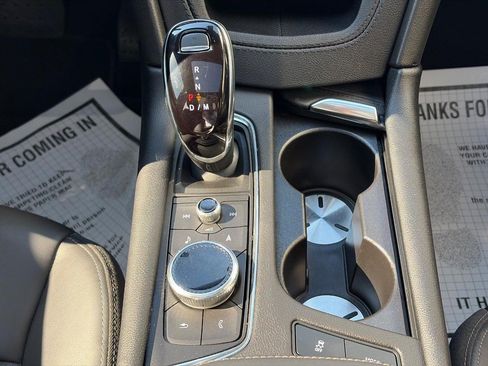 Used 2024 Cadillac XT5 Premium Luxury FWD image 13