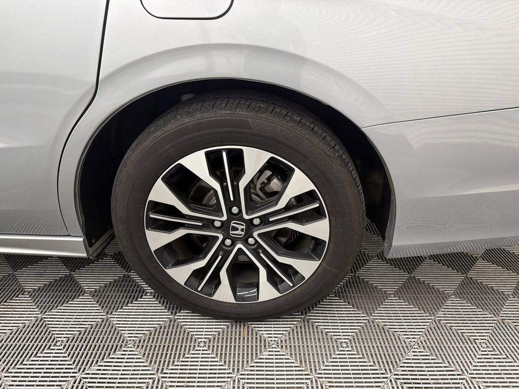 Certified 2025 Honda Odyssey Elite image 21