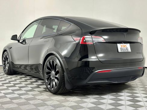 Used 2022 Tesla Model Y Performance AWD/4WD image 39