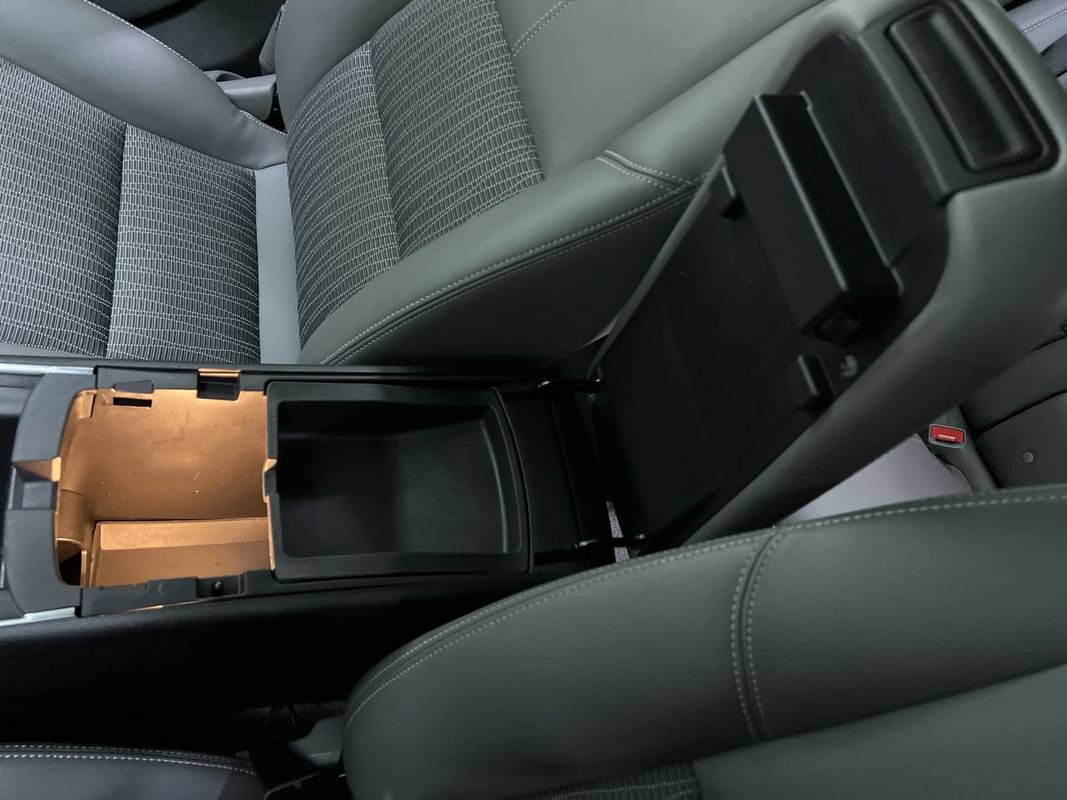 Used 2019 Chevrolet Impala LS FWD image 24