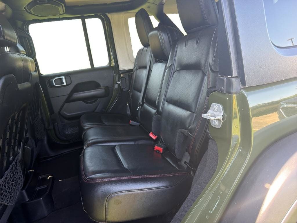 Used 2021 Jeep Wrangler Unlimited Rubicon w/ Safety Group AWD/4WD image 7