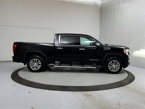 Used 2021 GMC Sierra 1500 Denali w/ Driver Alert Package II image 8