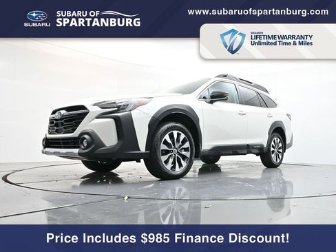 Used 2023 Subaru Outback Limited image 28