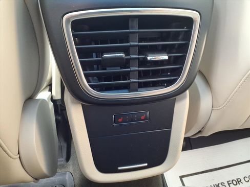 Used 2020 Lincoln Nautilus Reserve w/ Equipment Group 202A image 9