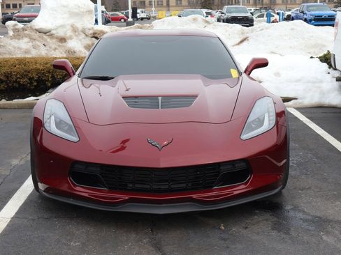 Used 2018 Chevrolet Corvette Z06 image 2