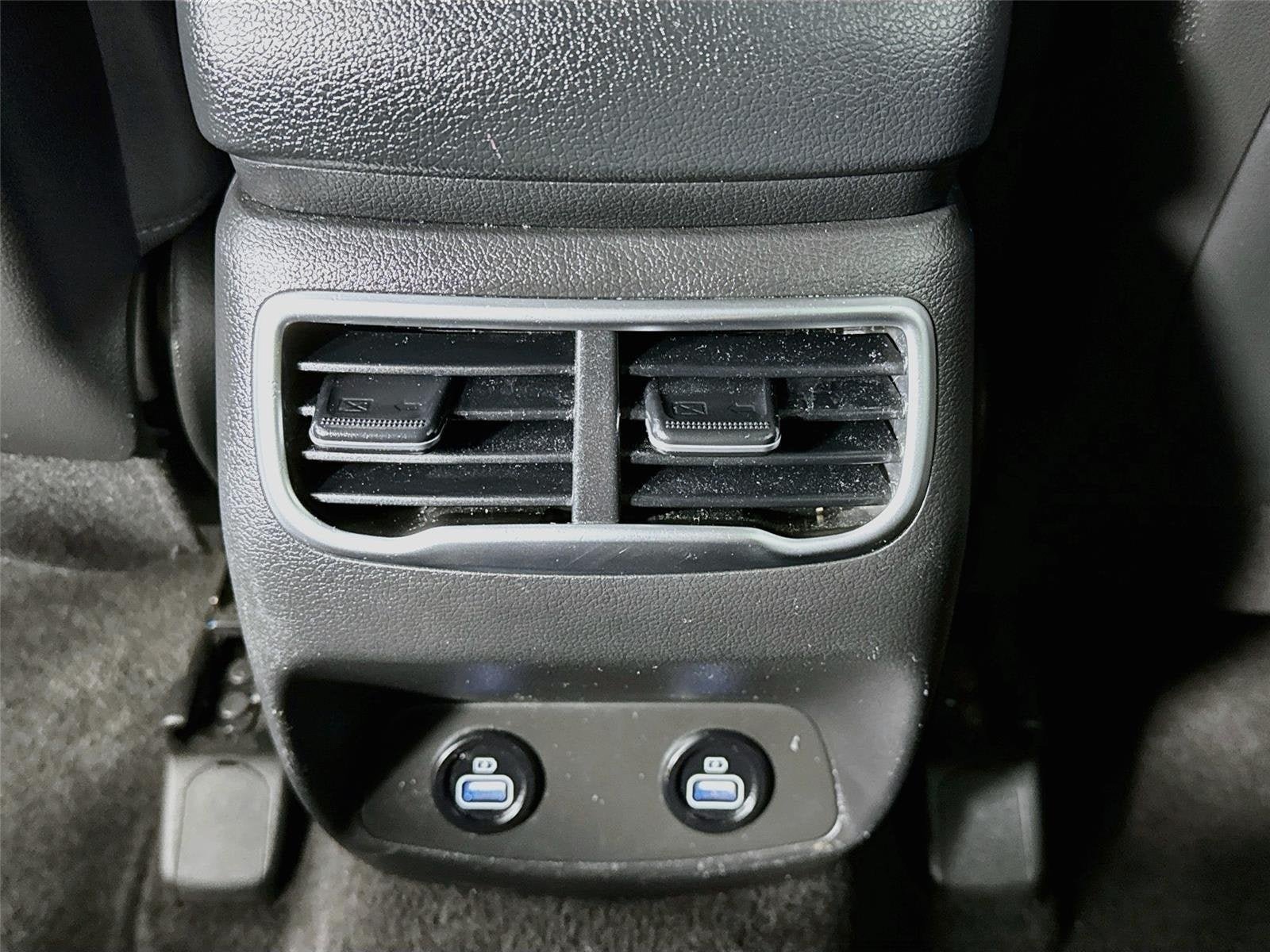 Used 2023 Hyundai Santa Fe SEL FWD image 26