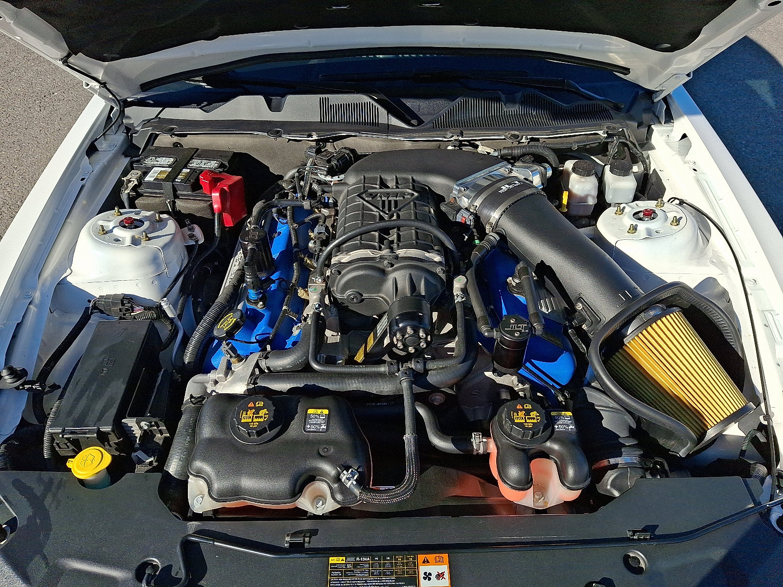 Used 2012 Ford Mustang Shelby GT500 w/ SVT Performance Pkg RWD image 28