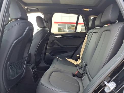 Used 2018 BMW X1 xDrive28i AWD/4WD image 11
