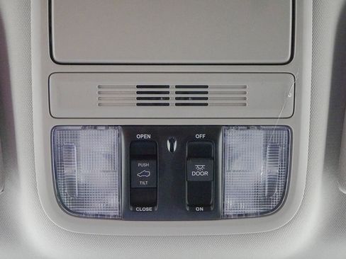 New 2026 Honda Odyssey EX-L image 26