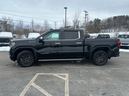 Used 2022 GMC Sierra 1500 Denali Ultimate image 2