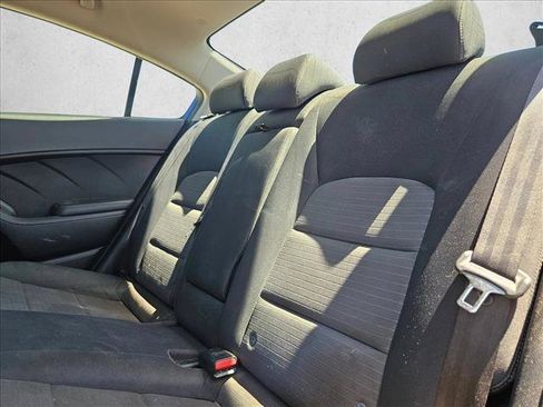 Used 2018 Kia Forte LX w/ LX Popular Package FWD image 15
