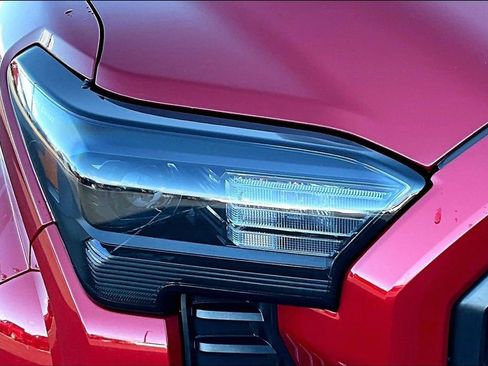 Used 2024 Toyota Tacoma SR5 image 29