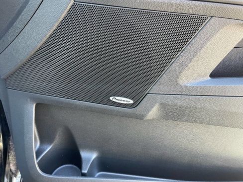 Used 2016 Chevrolet Equinox LT w/ Convenience Package image 12