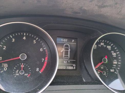 Used 2018 Volkswagen Jetta SE FWD image 15