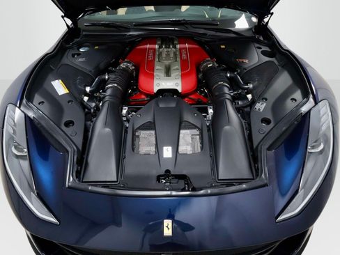 Certified 2023 Ferrari 812 GTS RWD image 10