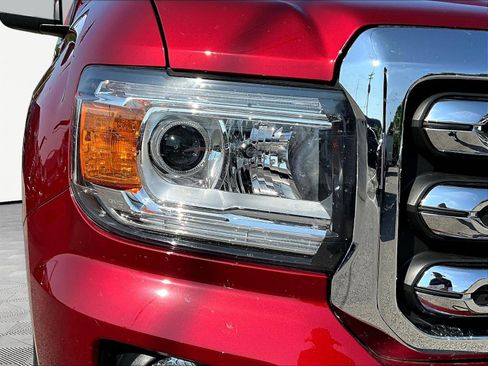 Used 2020 GMC Canyon SLT w/ Driver Alert Package AWD/4WD image 32